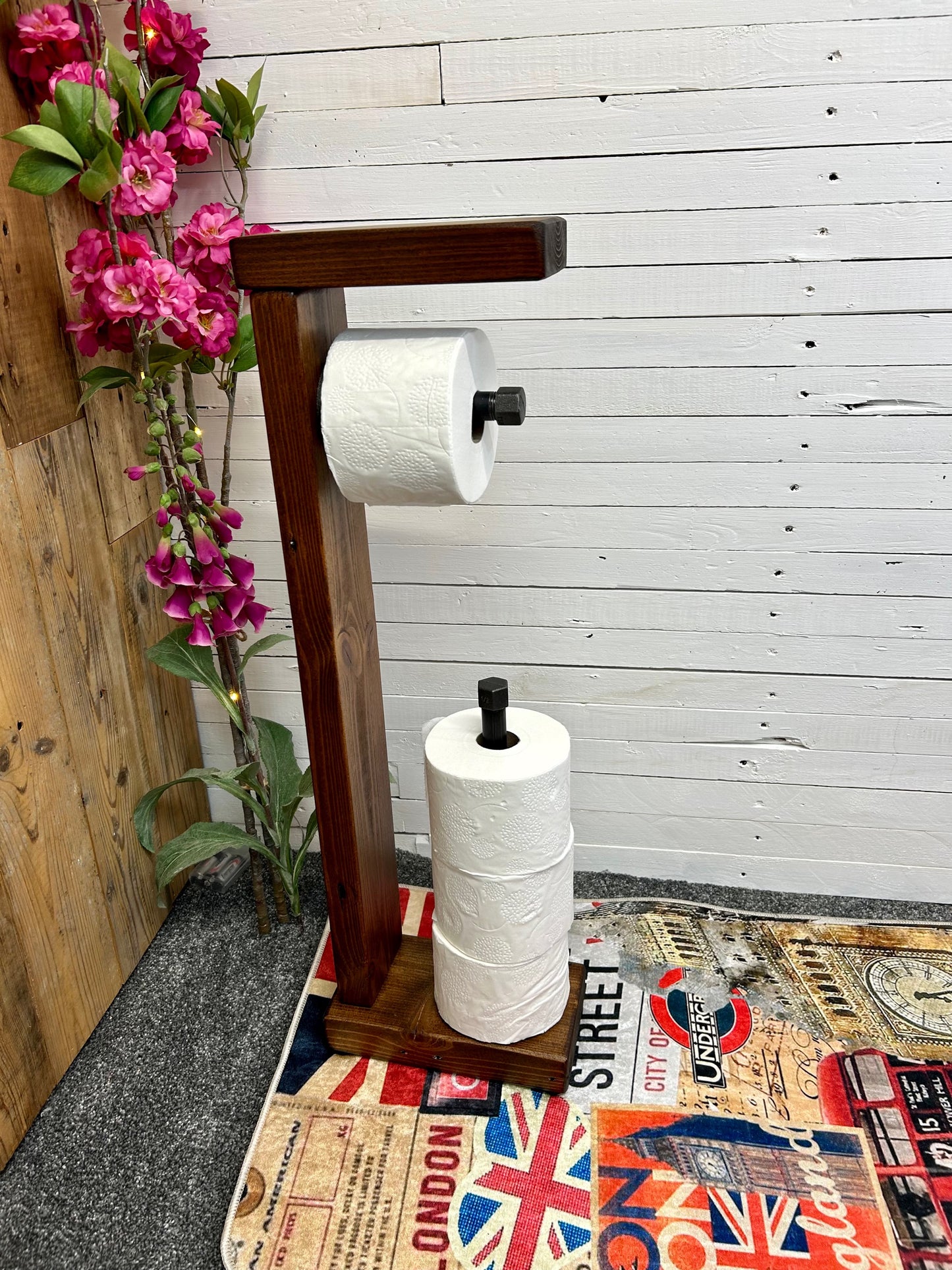 Reclaimed Timber & Pipe Toilet Roll Holder