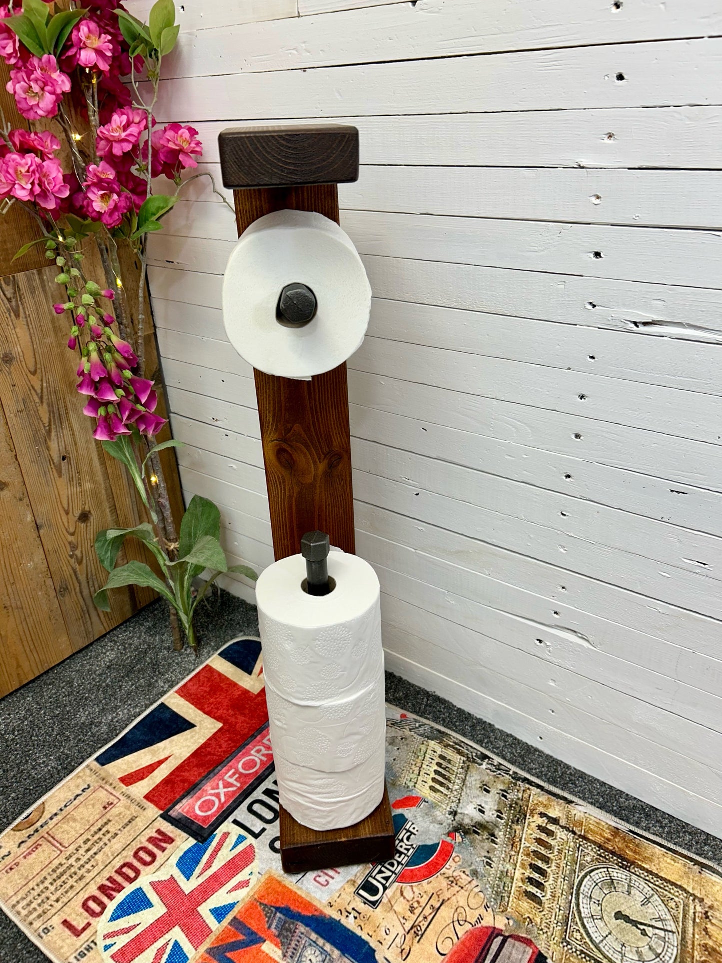 Reclaimed Timber & Pipe Toilet Roll Holder