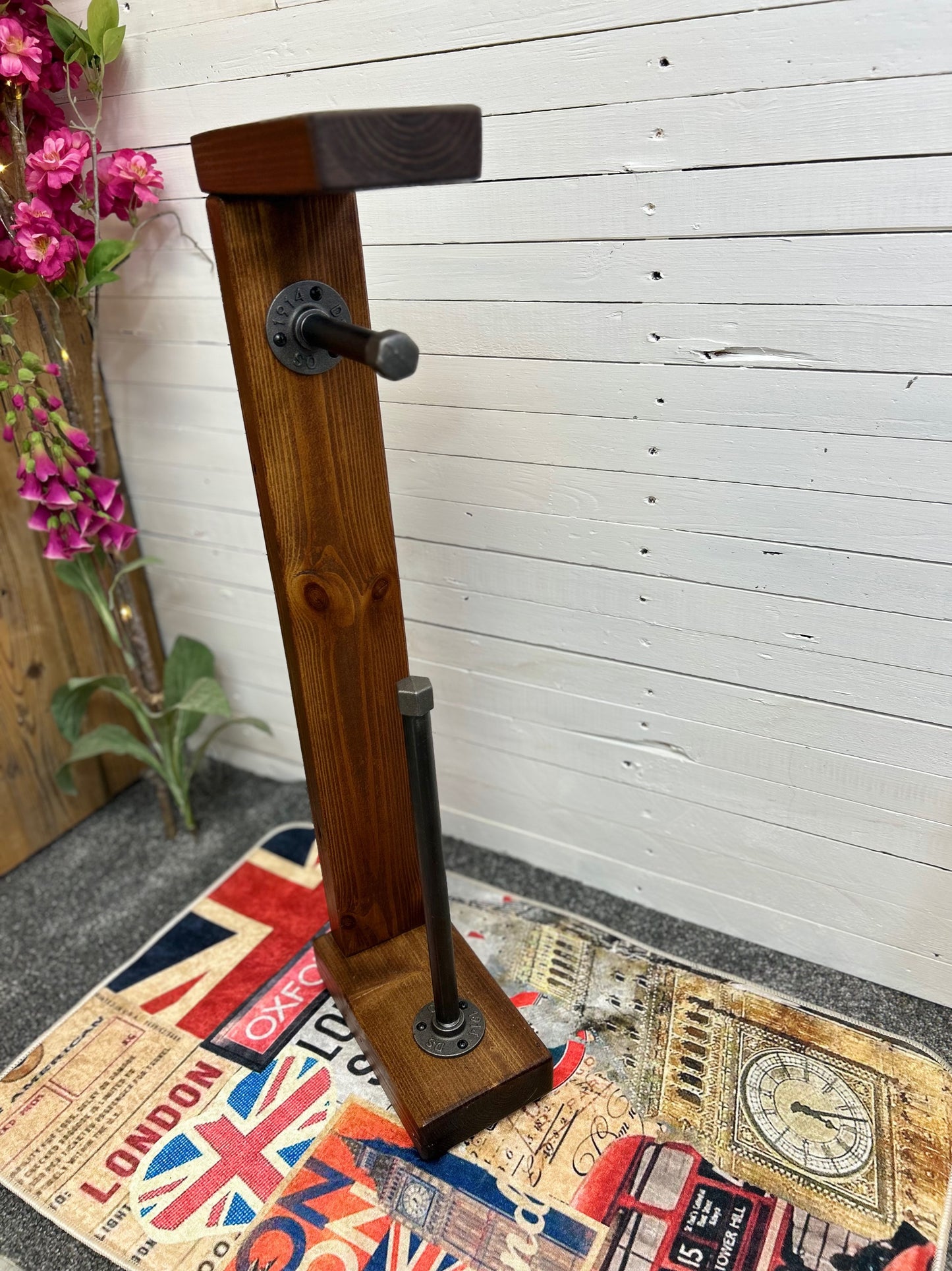 Reclaimed Timber & Pipe Toilet Roll Holder